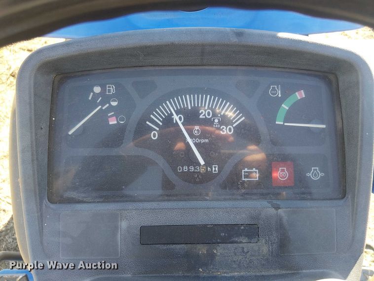 image for item EU0169 New Holland TC21 MFWD tractor