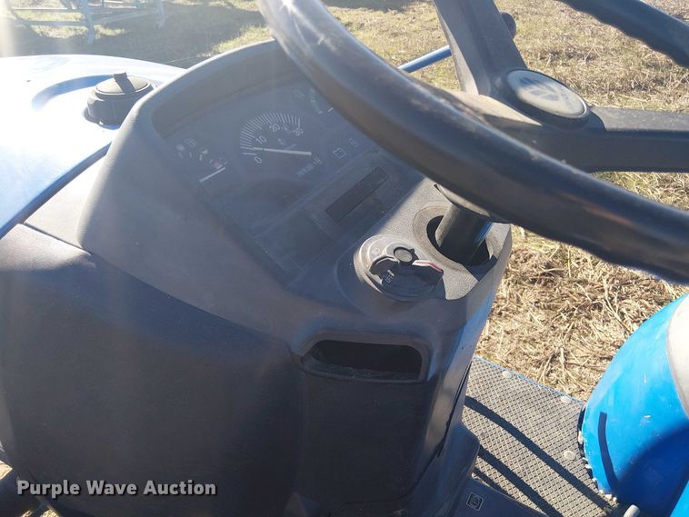 image for item EU0169 New Holland TC21 MFWD tractor