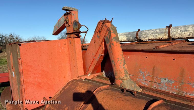 image for item EU0184 (2) Allis-Chalmers all crop harvesters
