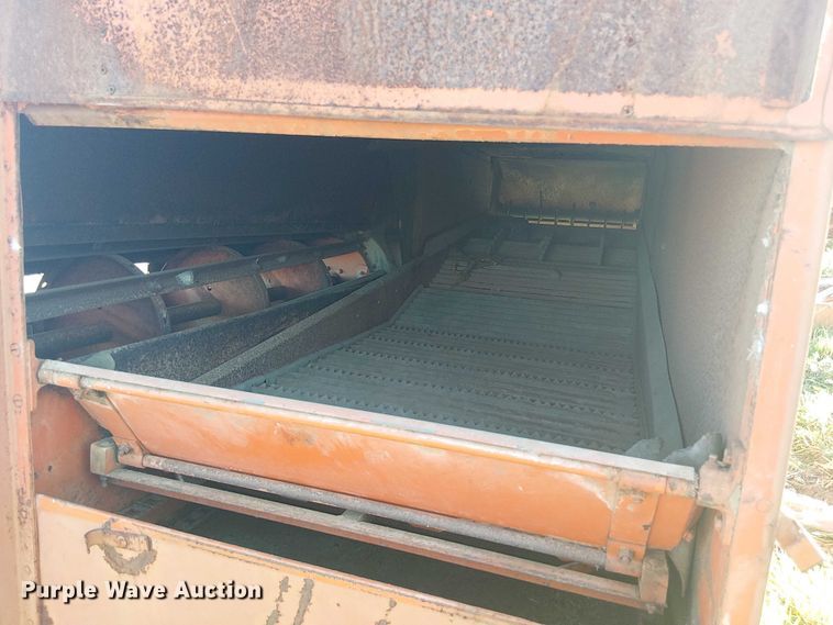 image for item EU0185 (2) Allis-Chalmers all crop harvesters