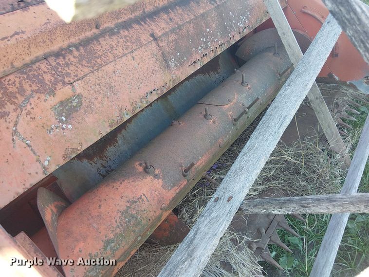 image for item EU0185 (2) Allis-Chalmers all crop harvesters