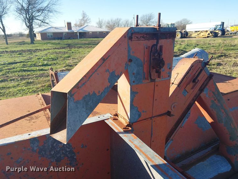 image for item EU0185 (2) Allis-Chalmers all crop harvesters