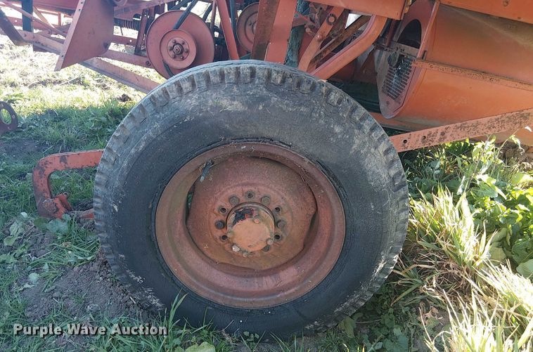 image for item EU0185 (2) Allis-Chalmers all crop harvesters