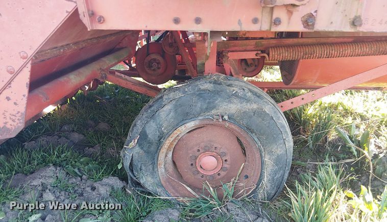 image for item EU0185 (2) Allis-Chalmers all crop harvesters