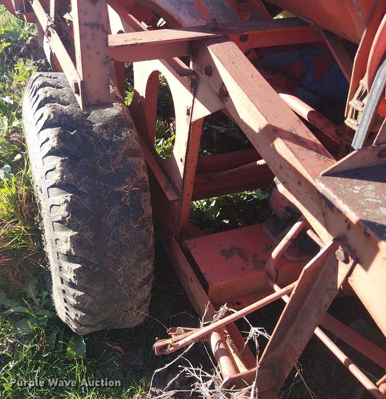 image for item EU0185 (2) Allis-Chalmers all crop harvesters