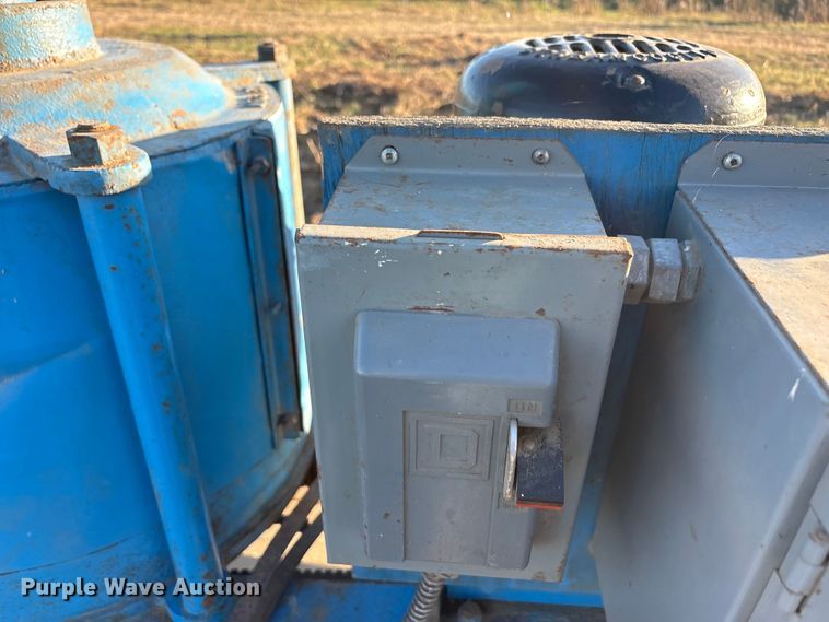 image for item EU0192 AT Ferrell double barrel corner