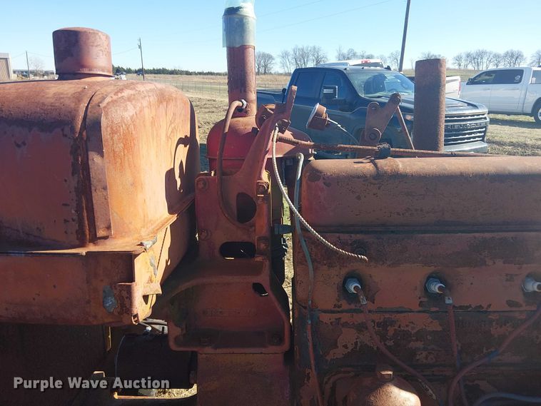 image for item EU0198 International SM tractor