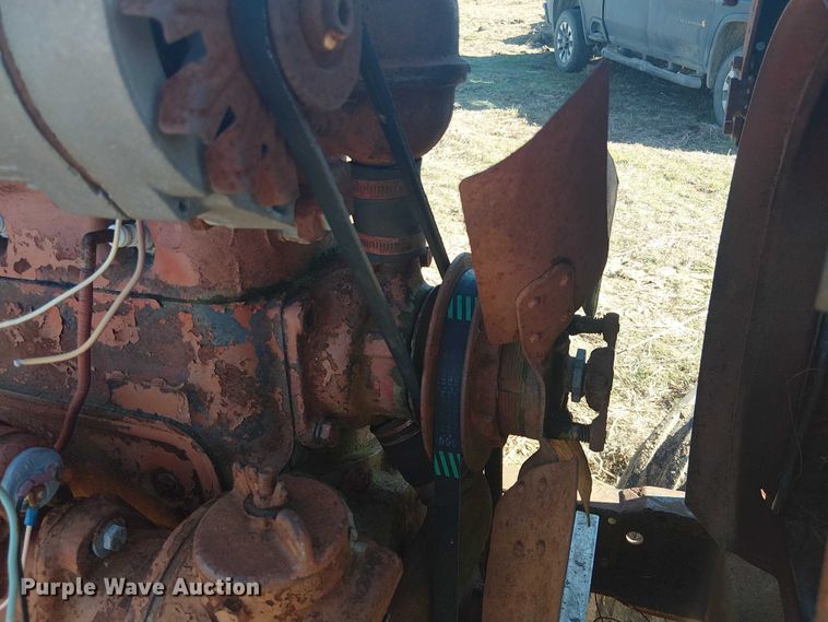 image for item EU0198 International SM tractor