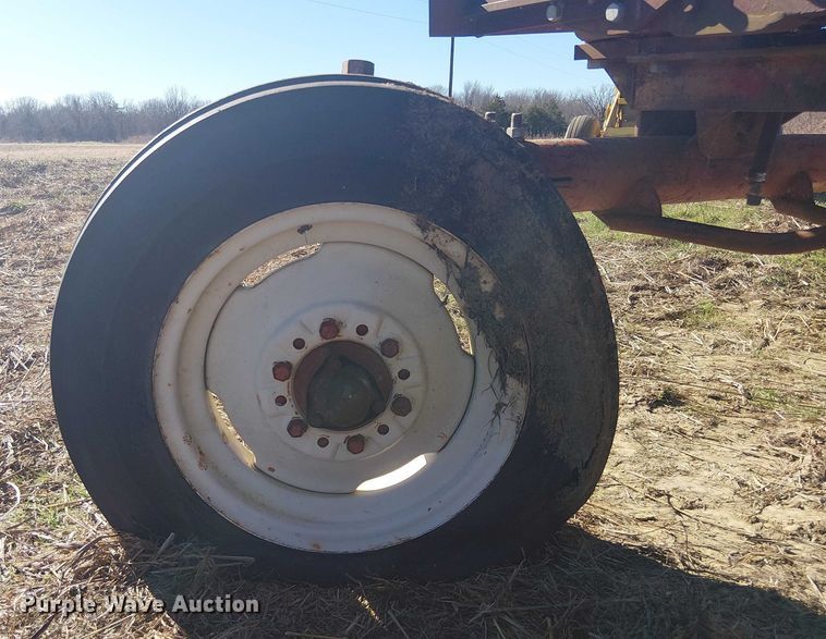 image for item EU0198 International SM tractor