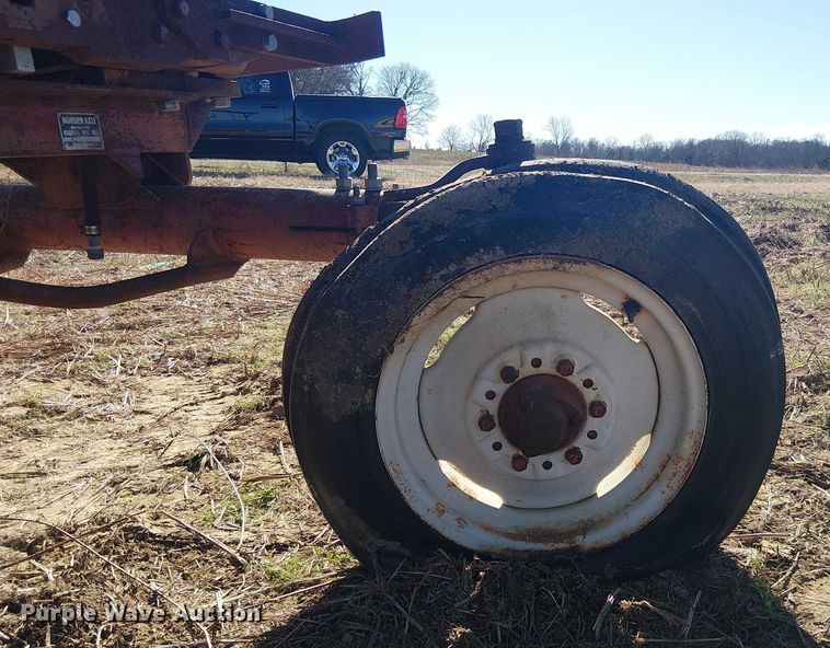 image for item EU0198 International SM tractor