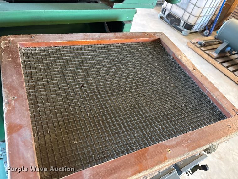 image for item EU0200 Sutton Steele Ax-250 seed separator