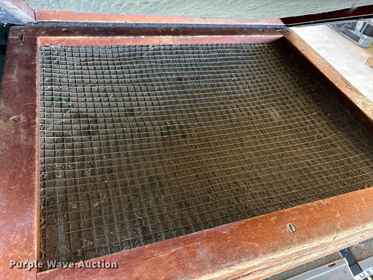 image for item EU0200 Sutton Steele Ax-250 seed separator