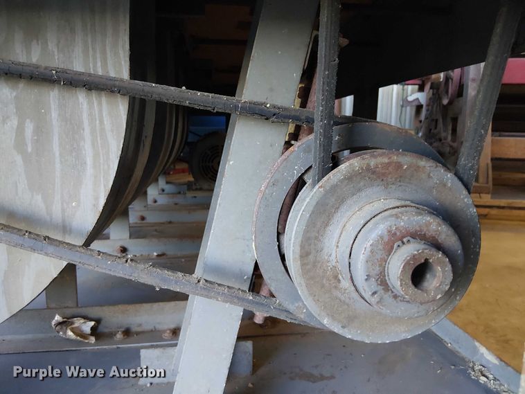 image for item EU0203 Oliver MFG gravity seed separator