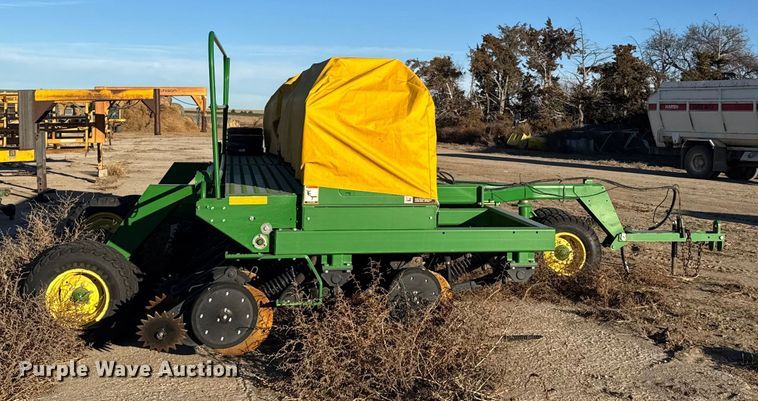 image for item EU6486 2011 John Deere 1590 grain drill