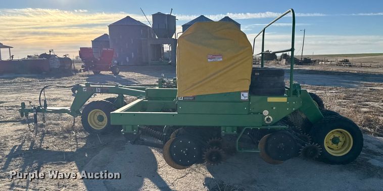 image for item EU6486 2011 John Deere 1590 grain drill