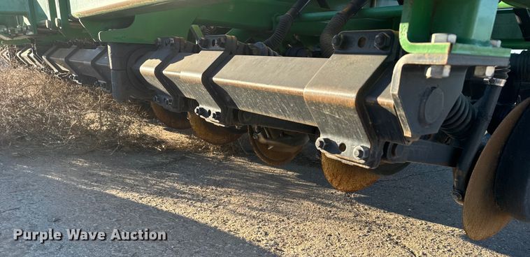 image for item EU6486 2011 John Deere 1590 grain drill