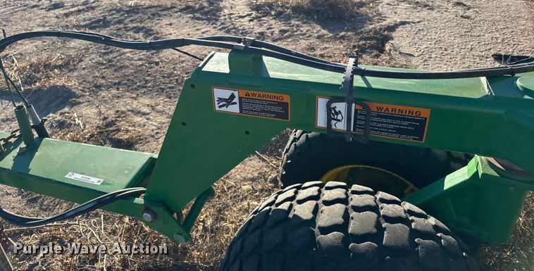 image for item EU6486 2011 John Deere 1590 grain drill