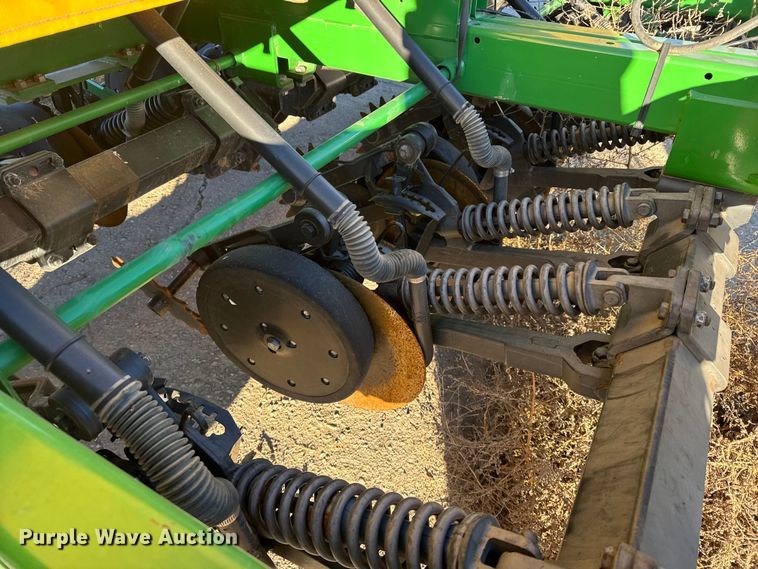 image for item EU6486 2011 John Deere 1590 grain drill