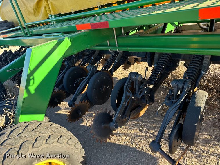 image for item EU6486 2011 John Deere 1590 grain drill