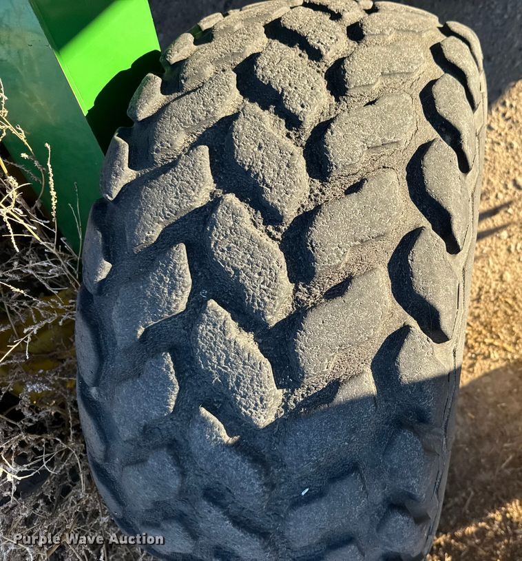 image for item EU6486 2011 John Deere 1590 grain drill