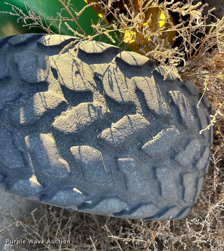 image for item EU6486 2011 John Deere 1590 grain drill