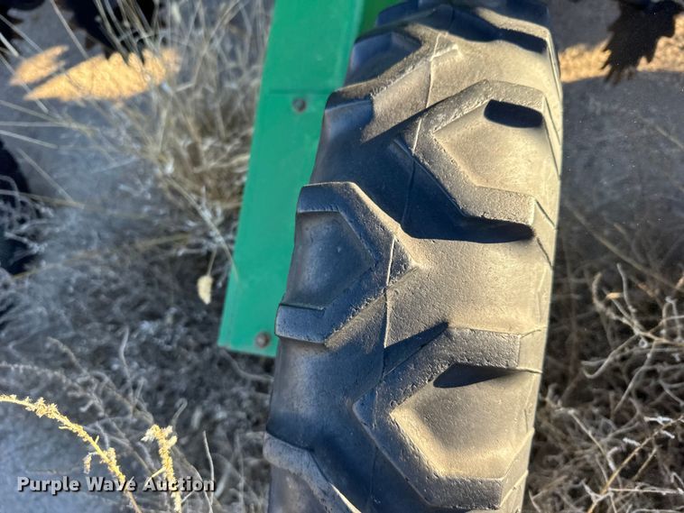 image for item EU6486 2011 John Deere 1590 grain drill