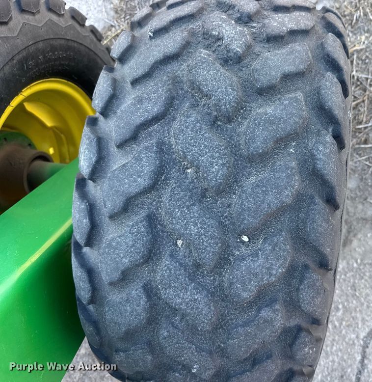 image for item EU6486 2011 John Deere 1590 grain drill