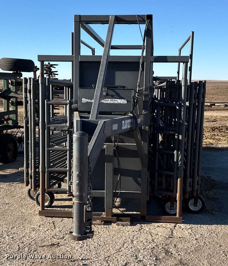 image for item EU6488 Rawhide portable corral