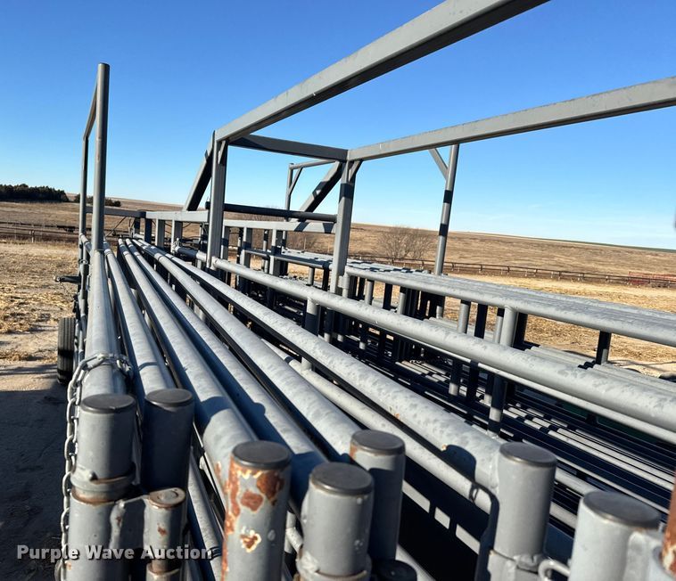 image for item EU6488 Rawhide portable corral