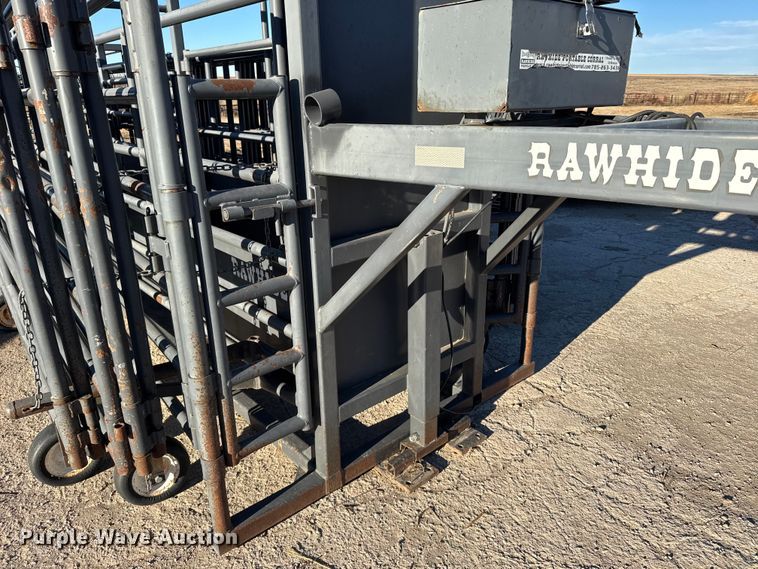 image for item EU6488 Rawhide portable corral