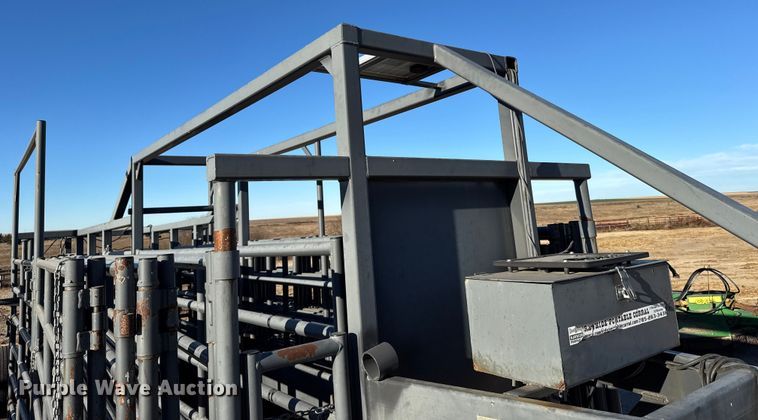 image for item EU6488 Rawhide portable corral