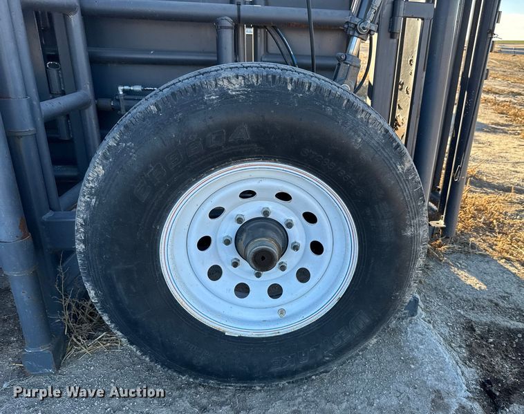 image for item EU6488 Rawhide portable corral