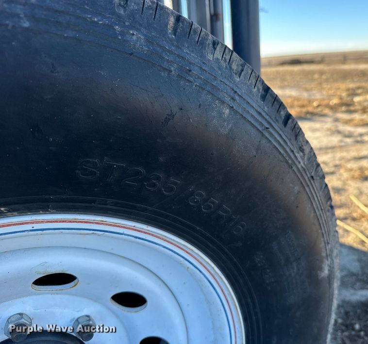 image for item EU6488 Rawhide portable corral