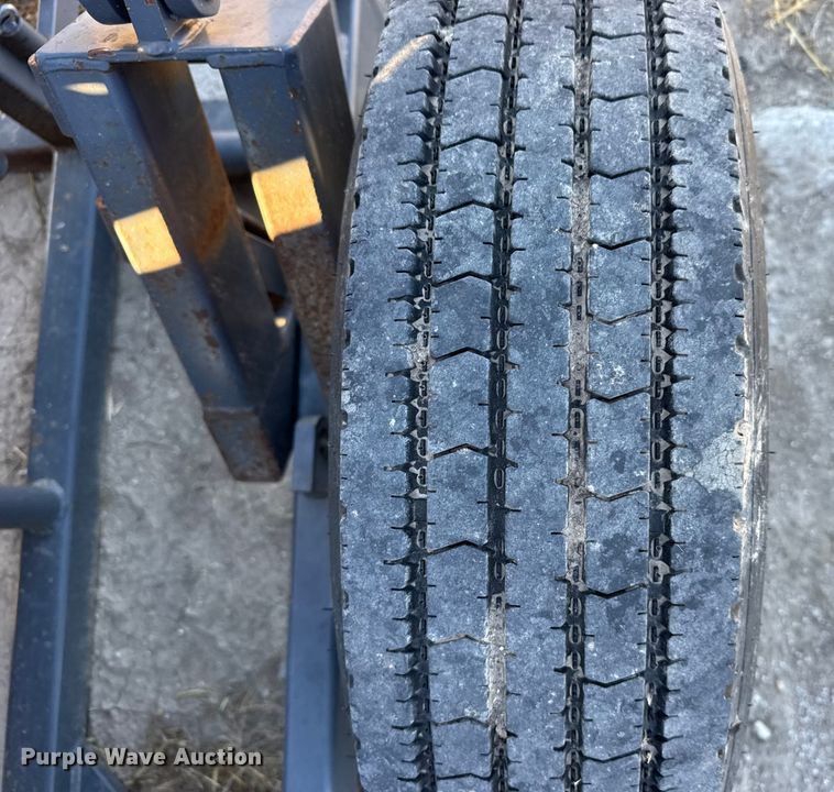 image for item EU6488 Rawhide portable corral