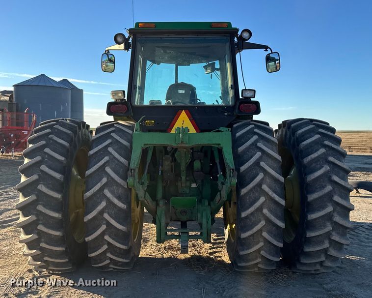 image for item EU6489 1992 John Deere 4960 MFWD tractor