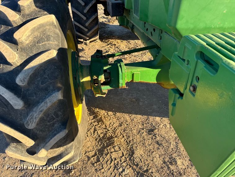 image for item EU6489 1992 John Deere 4960 MFWD tractor