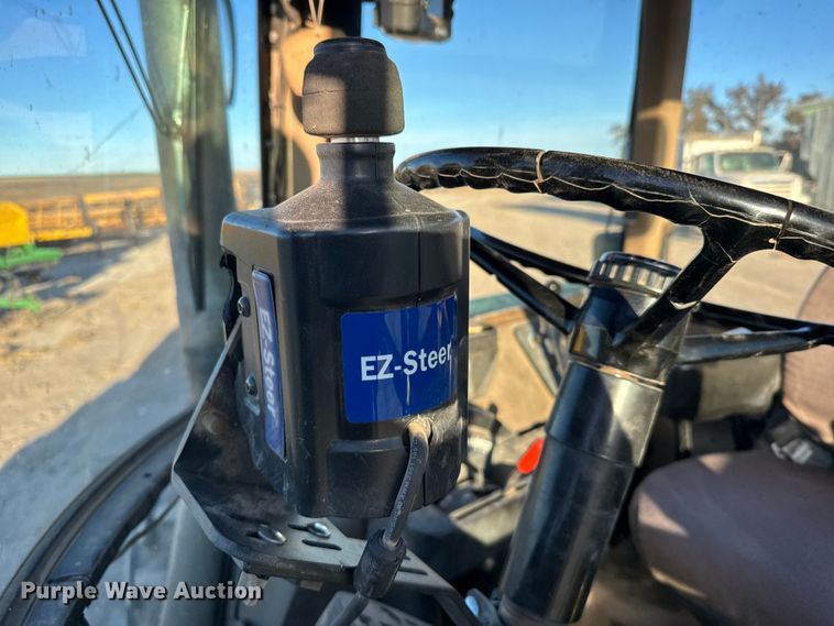 image for item EU6489 1992 John Deere 4960 MFWD tractor