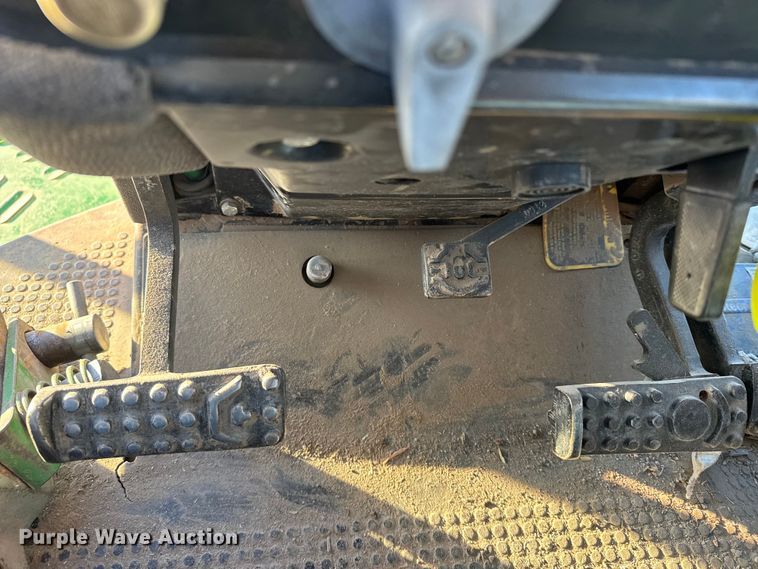 image for item EU6489 1992 John Deere 4960 MFWD tractor