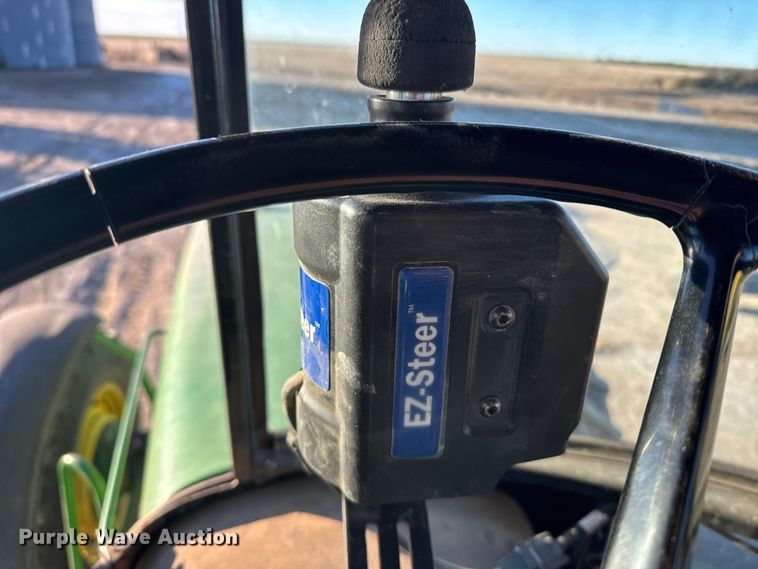 image for item EU6489 1992 John Deere 4960 MFWD tractor