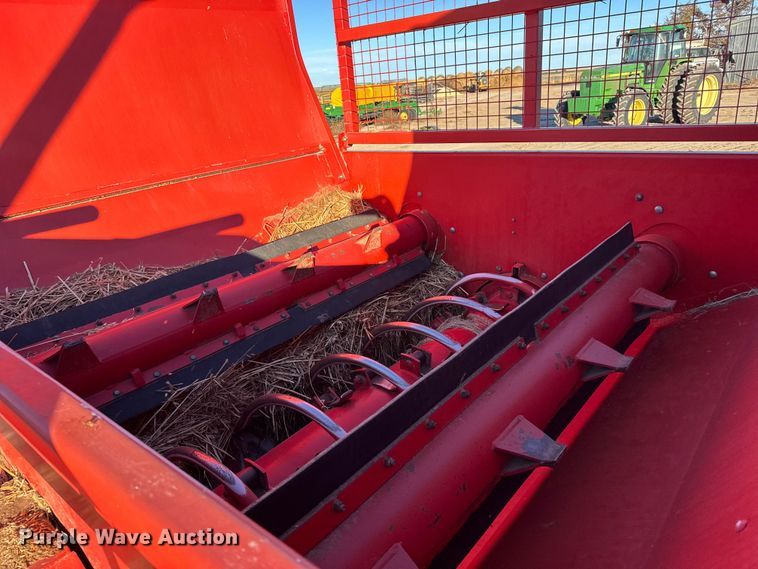 image for item EU6490 Highline Bale Pro 650 bale processor