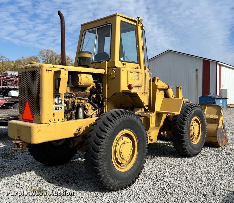 image for item EV3249 1973 Caterpillar 930 wheel loader