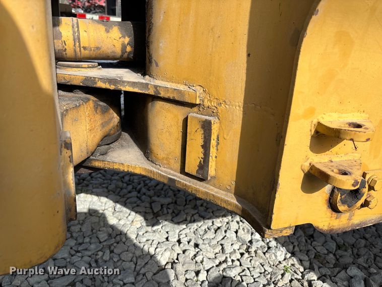 image for item EV3249 1973 Caterpillar 930 wheel loader