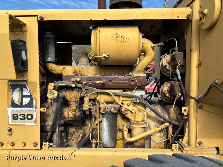 image for item EV3249 1973 Caterpillar 930 wheel loader