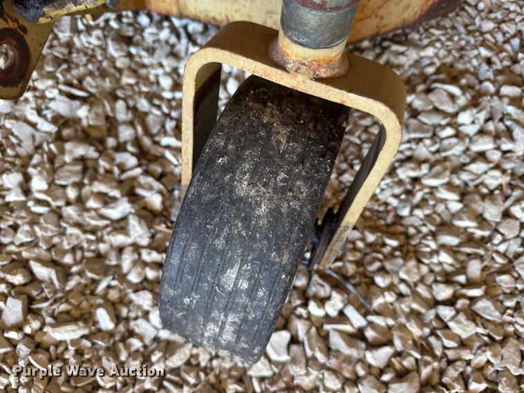 image for item FB0534 Landpride FDR1560 finish mower