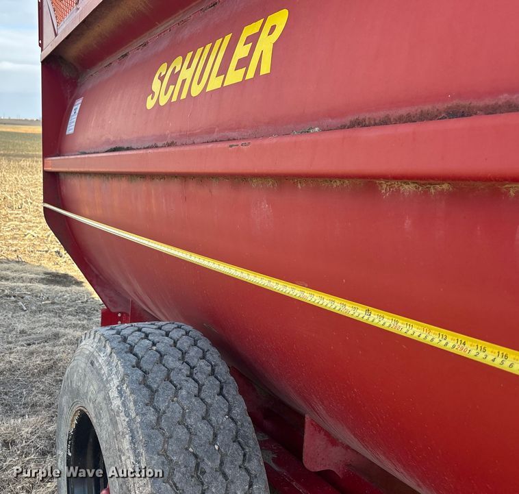 image for item FG1655 Schuler SRM 354 feed wagon