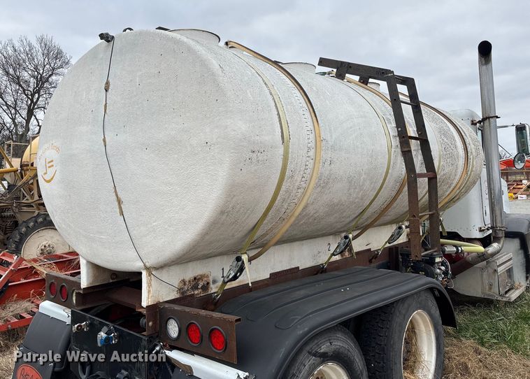 image for item FI1543 Water tank