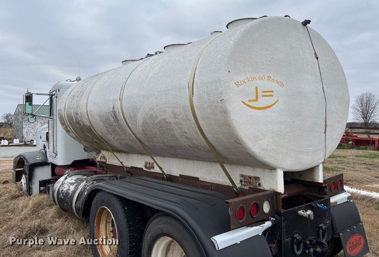 image for item FI1543 Water tank