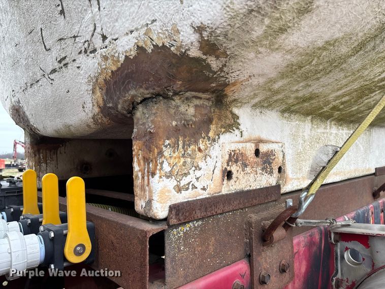 image for item FI1543 Water tank