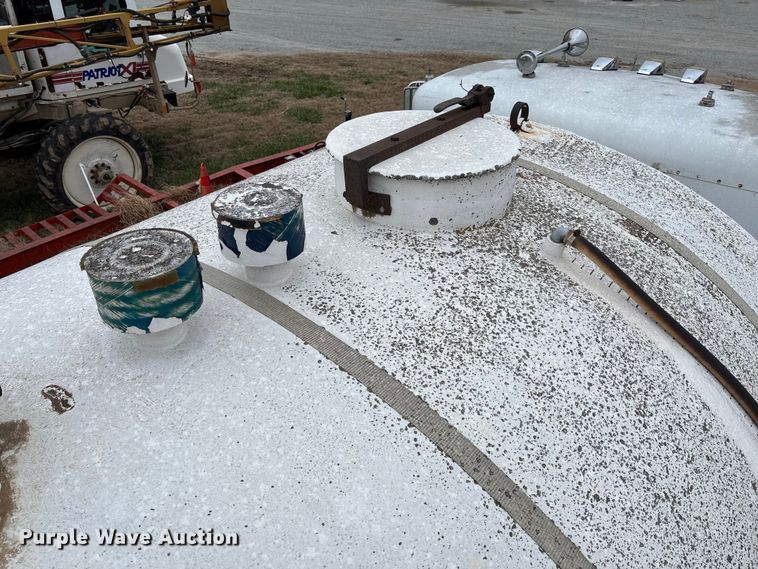 image for item FI1543 Water tank