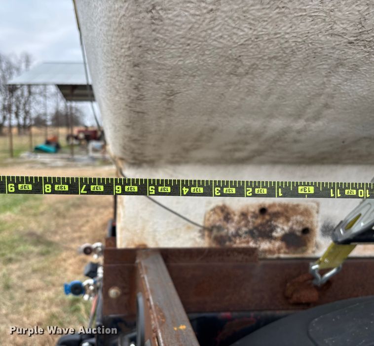 image for item FI1543 Water tank